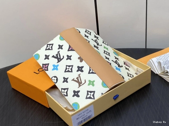 WALLET-10*19*2cm VUITTON BRAZZA LOUIS 0718